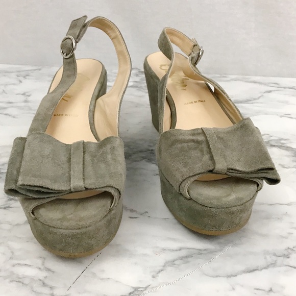 BUTTER Italian Made Gray Suede Platform Wedges 7.5 - Picture 2 of 9